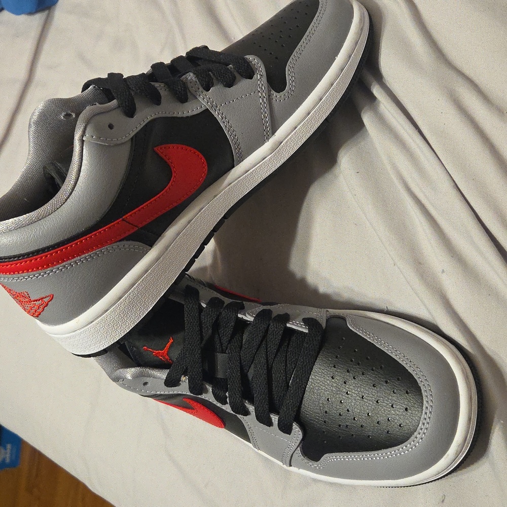 Wmns Air Jordan 1 Low 'Cement Fire Red' - Picture 2 of 8